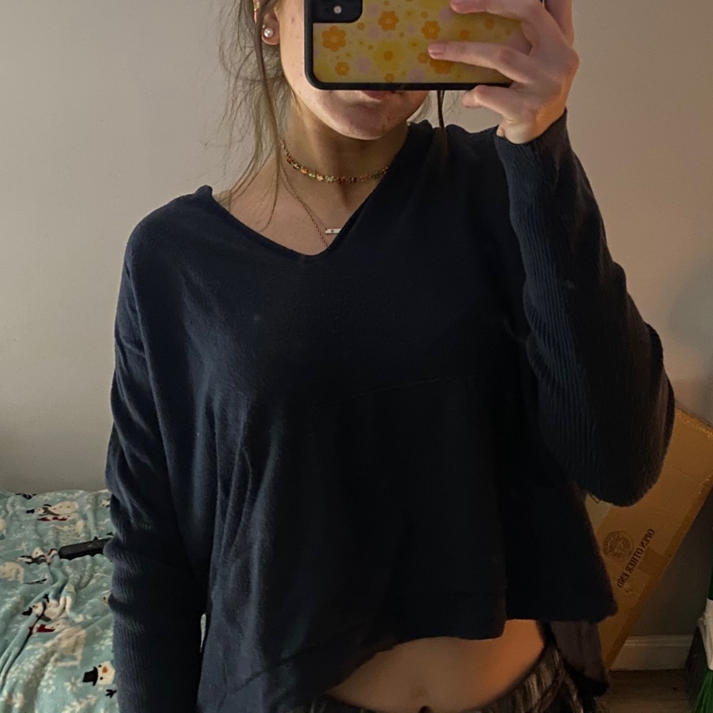 Cropped hoodie sweater